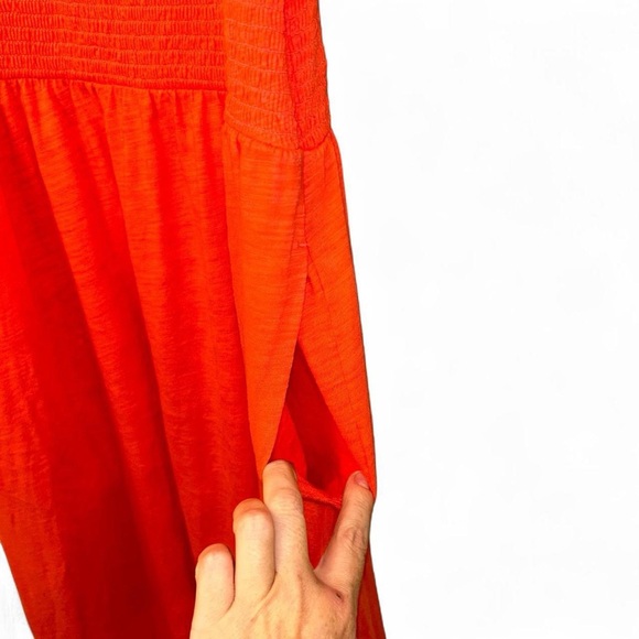 GAP Vibrant Midi Dress - Picture 4 of 8